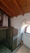 Porzione di villa con giardino.