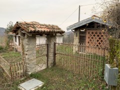 villa indipendente con giardino.